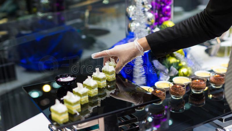酥性饼干与韧性饼干：广东生产厂的匠心独运